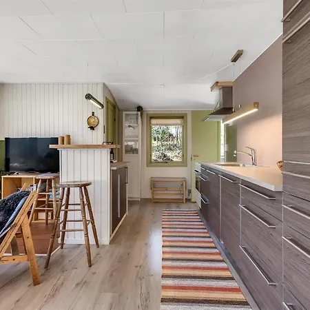 Lovisa - 7km From The Sea By Interhome Рённе